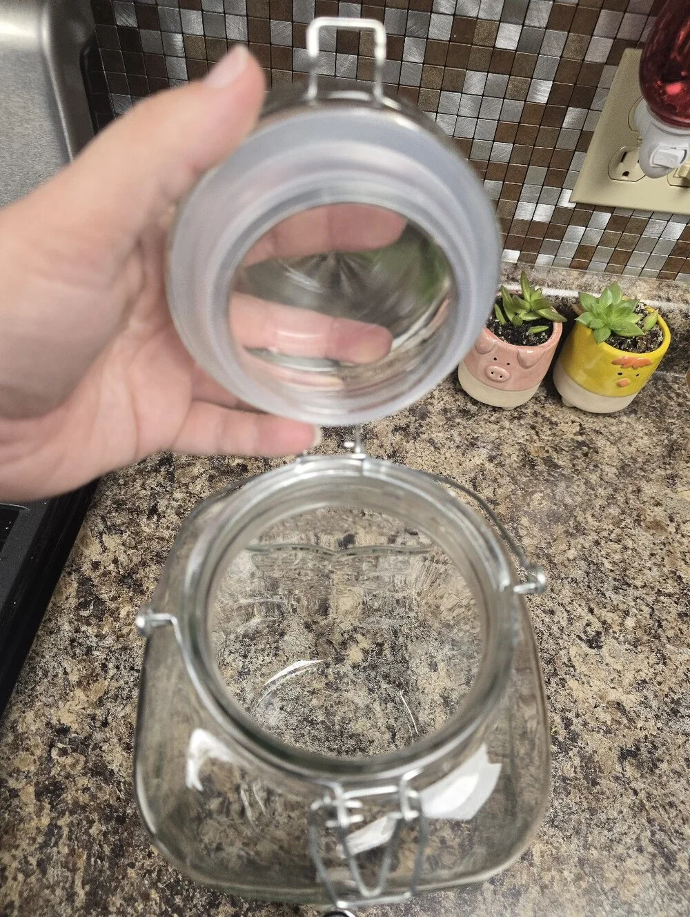 Clear Glass Beverage Dispenser with Spigot - Glassware